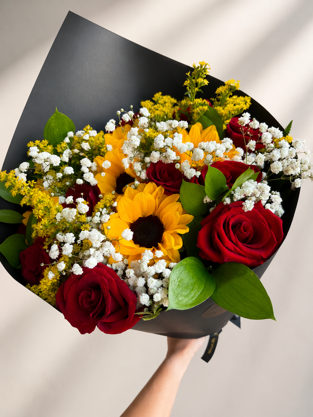 "Honey & Ruby" Red roses & Sunflowers