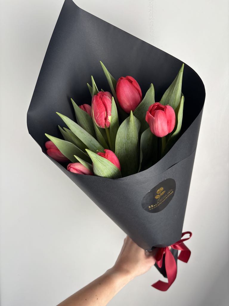 Pink Tulips Bouquet ( 10stems )