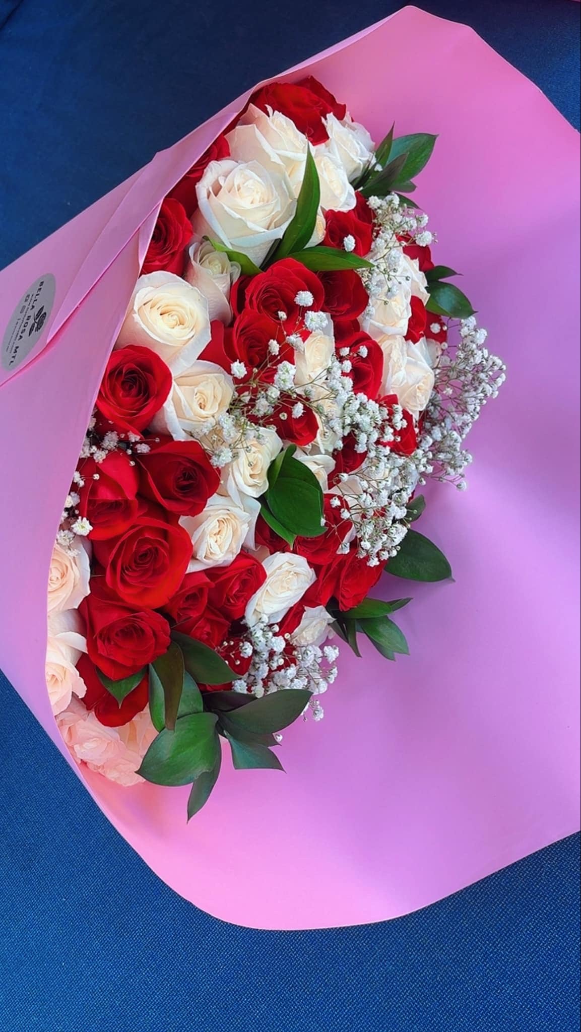 100 Red and White Rose Bouquet