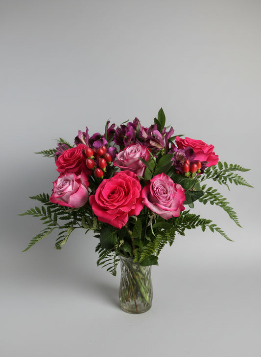 ⚡️Scarlet Feast (Vase & Gift Bag)